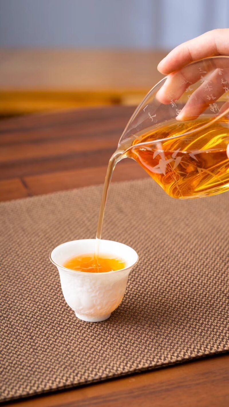 ANCIENT TREE BLACK TEA - Image 4